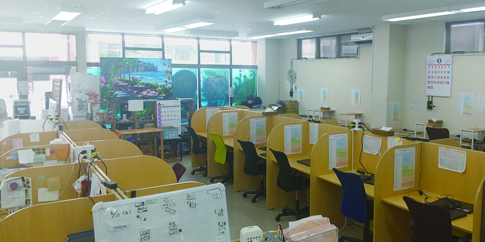障がいサポートBBトレ【見守りサポーター(那覇市小禄)【未経験歓迎／週休2～3日／育児中OK】】の求人募集画像