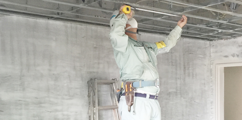 株式会社 嘉手川電設【電気工事士（男女）（沖縄県本島全域）【未経験OK／土日休み／昇給・賞与有】】の求人募集画像