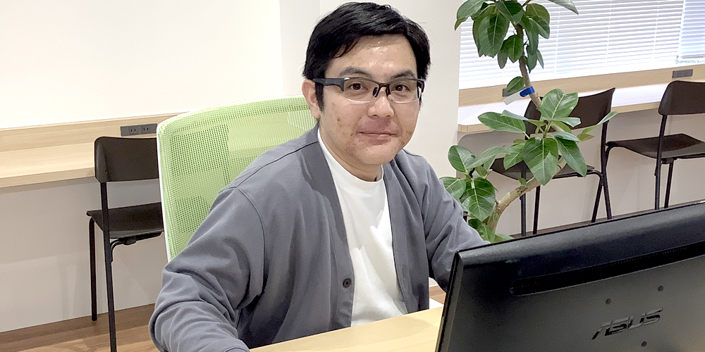 （株）ブレンズ（ほっともっと・やよい軒沖縄本部）【一般事務（総務所属・システム管理アシスタント）(那覇市首里石嶺町)【週休2日／賞与年2回／無料駐車場有】】の求人募集画像