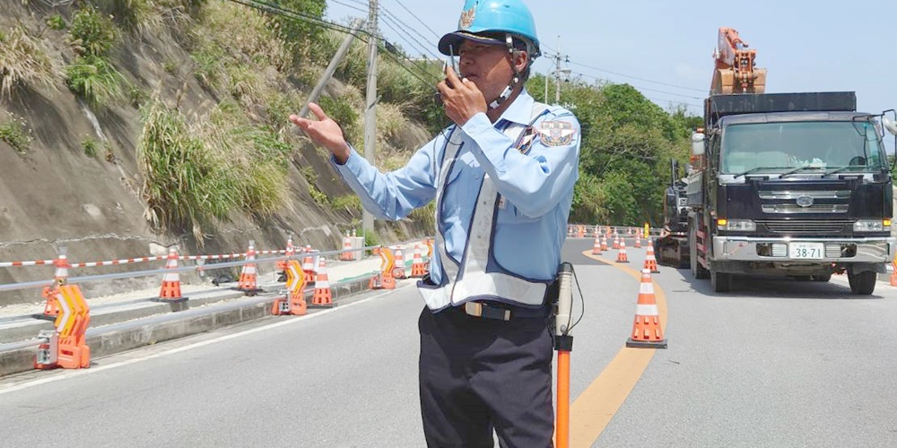 ニライセキュリティ株式会社【交通誘導員(中南部)【正社員登用制度有／教育研修制度有】】の求人募集画像