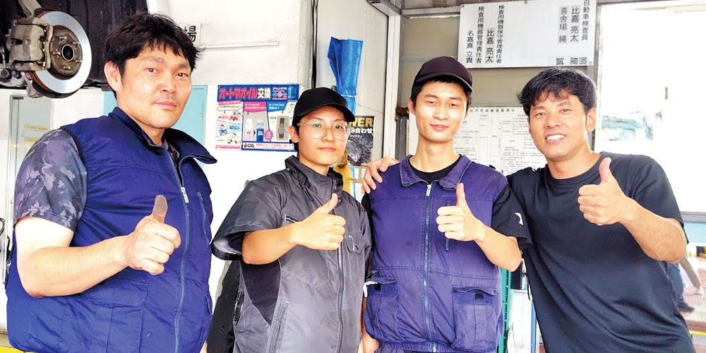 株式会社 松川オート【自動車整備のキャリアカー運転手（沖縄市）【賞与年2回有／資格手当有／未経験者可】】の求人募集画像