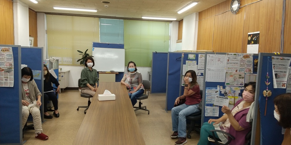 株式会社 サンライフ沖縄【健康食品の電話案内スタッフ(宜野湾市)【主婦(主夫)歓迎/土日祝休み/短時間勤務】】の求人募集画像