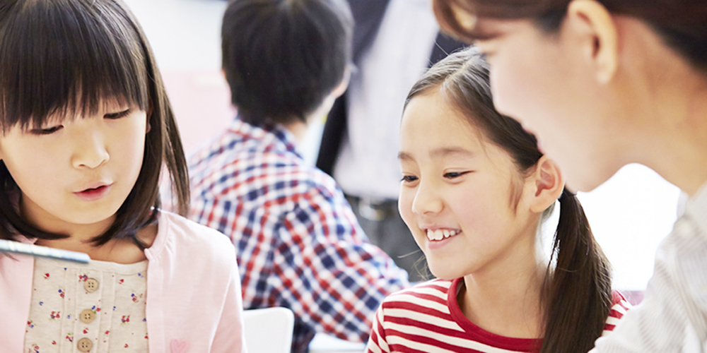 明和学習塾【塾の英語講師・アシスタント（宜野湾市）【時給1,200円～／未経験可／金曜のみ勤務】】の求人募集画像