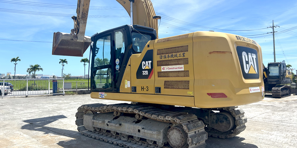 合資会社 張本機械工業【10tダンプ運転手（浦添市）【普通免許OK／資格取得全額会社負担／賞与年2回】】の求人募集画像