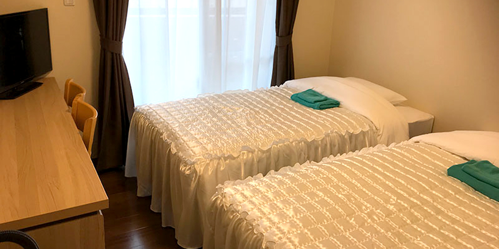 ウィークリーハーバービューマンション【ウィークリーマンション受付（那覇市泉崎）【無料駐車場／5h～OK／未経験者OK】】の求人募集画像