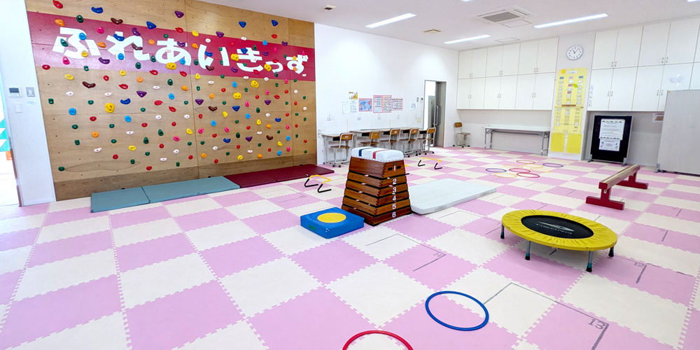 放課後等デイサービス ふれあいきっず【放課後等デイサービス指導員（児童指導員／指導員）(沖縄市・浦添市)【無資格もOK／正社員登用有／週休2日】】の求人募集画像