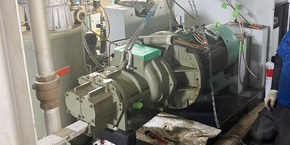 有限会社 マエダ工業所【顧客巡回スタッフ(男女)(那覇市泊)【通勤・皆勤手当で1.5万円/1~7日お試し勤務有/土日休み】】の求人募集画像