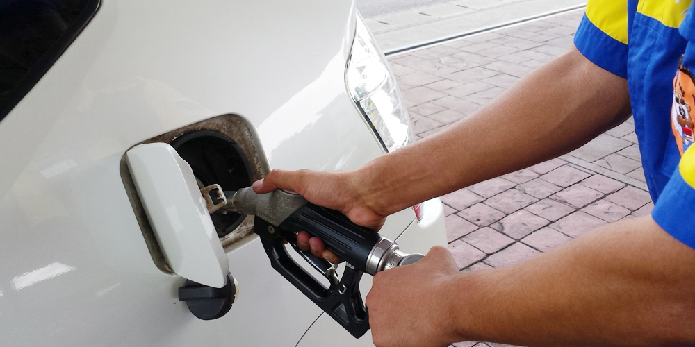 有限会社　おきりゅう【給油所スタッフ（沖縄市：松本店）【未経験歓迎／無料駐車場／正社員登用制度有】】の求人募集画像