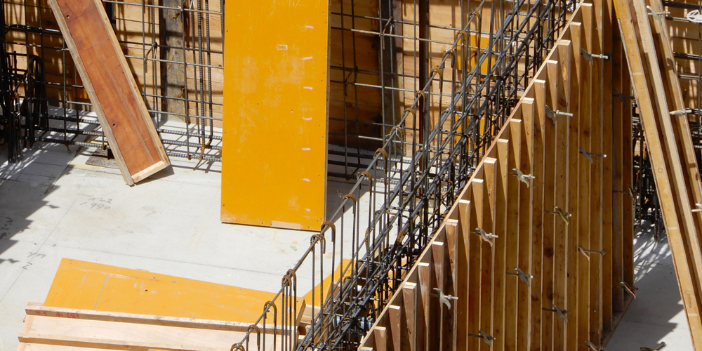 株式会社 海城建設【土木型枠作業員（本当全域）【無料駐車場有／土日祝お休み／未経験可】】の求人募集画像