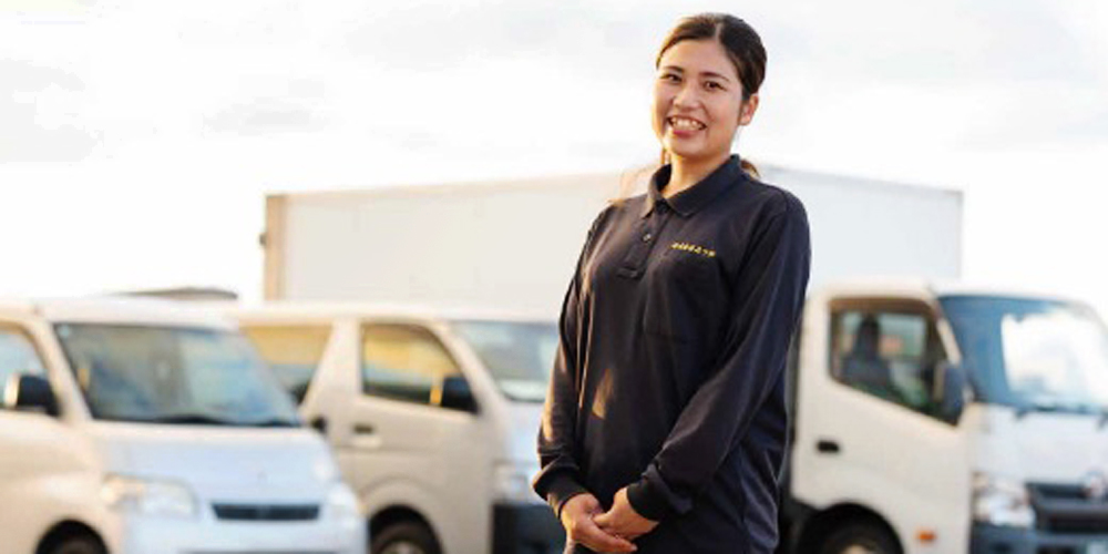 株式会社 みつや【日用品・ドリンク・建築資材のルート配送スタッフ（那覇市曙）【AT・MTどちらでもOK／交通費有】】の求人募集画像