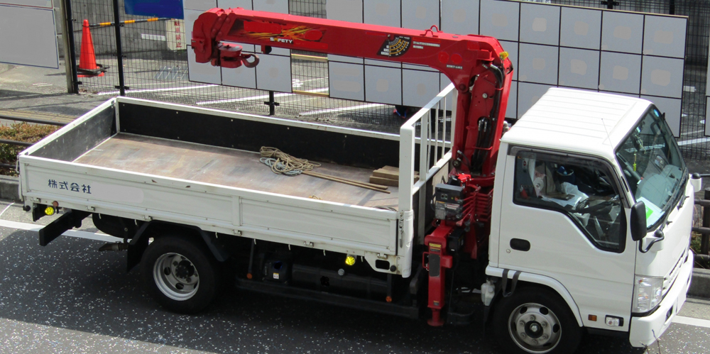 株式会社 長間建設【ユニック車での建設資材配送スタッフ(八重瀬町)【昼勤専属／昇給有／無料駐車場有】】の求人募集画像