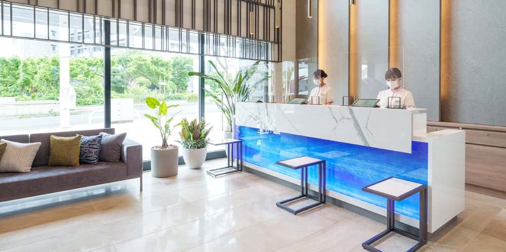 ホテルグランコンソルト那覇【ホテルラウンジスタッフ（那覇市松尾）【短時間5ｈ／週休2～4日／交通費支給】】の求人募集画像