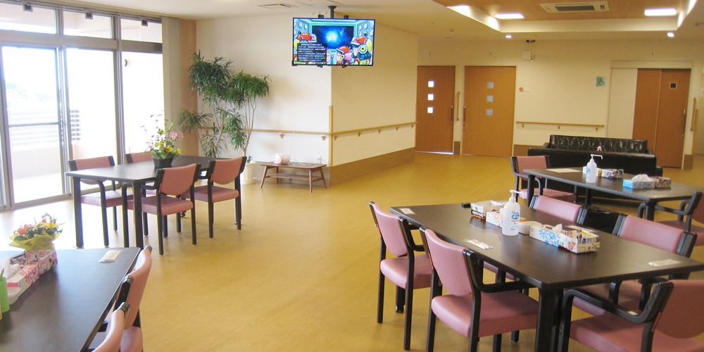 医療法人 道心会【介護スタッフ（リハビリテーションあじさい）（浦添市）【日勤のみ／無資格OK／見学可】】の求人募集画像