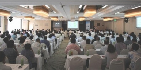 西日本高速道路総合サービス沖縄株式会社【高速道路PA内清掃スタッフ（中城村）【社保完備／報奨金制度有／待遇・福利厚生充実】】の求人募集画像