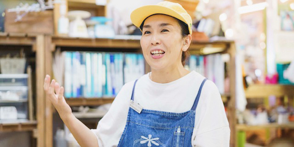 有限会社　ハッピーモア【販売スタッフ（宜野湾市大山）【未経験OK／主婦（夫）歓迎／カジュアル面談OK】】の求人募集画像